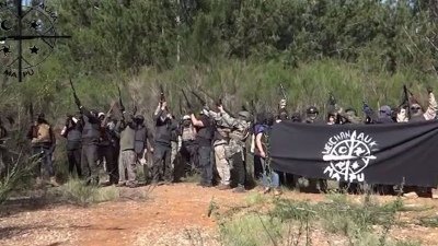 Sigue la violencia de grupos radicales mapuches en el sur de Chile: incendiaron 15 máquinas y 5 vehículos