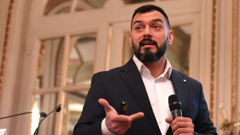 El economista Emmanuel Álvarez Agis