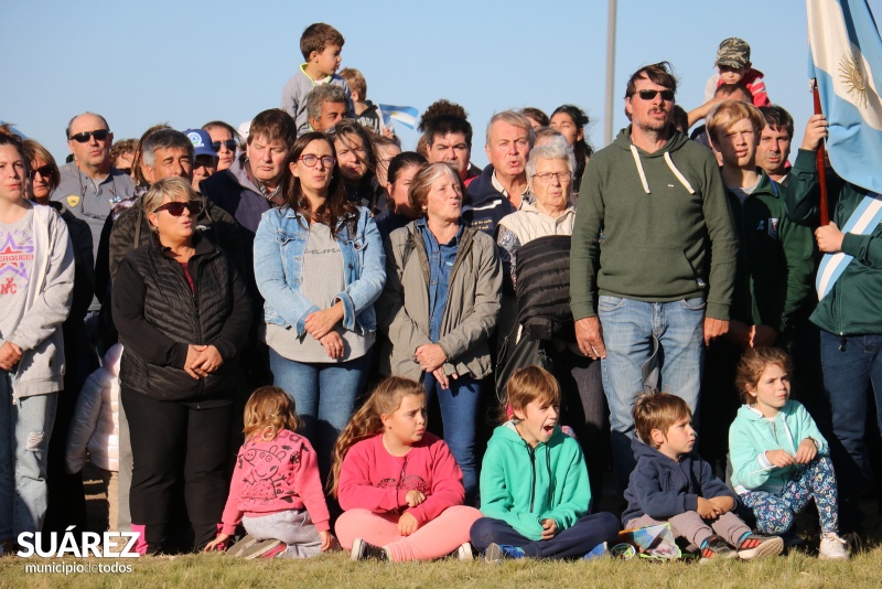 Gran acompañamiento popular al acto recordatorio por los 40 años de Malvinas