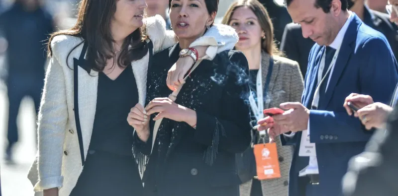 La intendenta de Quilmes Mayra Mendoza y la secretaria de Cristina Kirchner Maria Luz Alonso en un reciente acto.