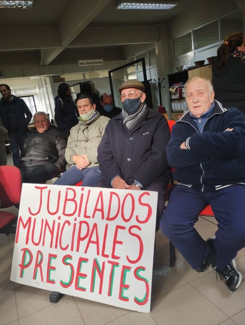 Triste mensaje de una jubilada municipal