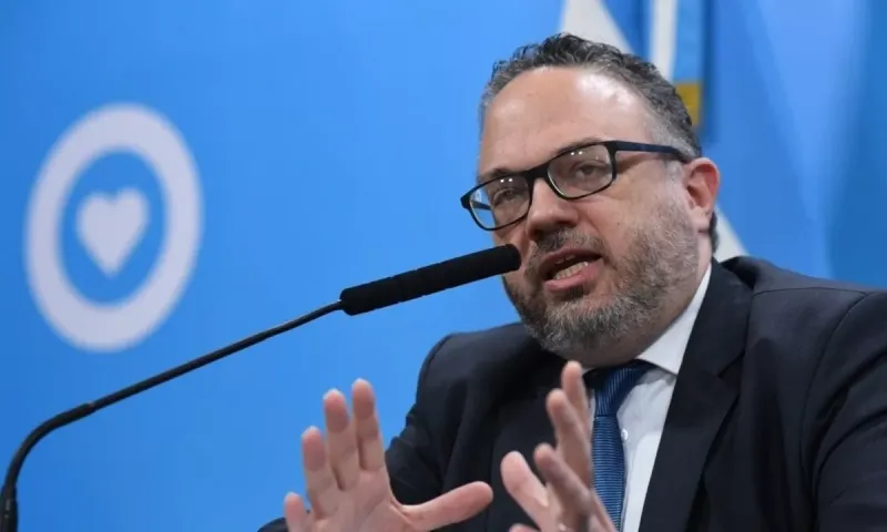 El presidente Alberto Fernández le pidió la renuncia a Matías Kulfas
