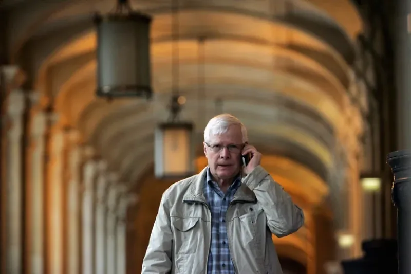 Bamberski confesó que visitaba tres o cuatro veces al año a Krombach en Alemania: “Llamaba a su puerta, le pedía que se entregara a la justicia francesa y él me decía que yo estaba loco, que actuaba así por venganza, porque me había robado a mi mujer”