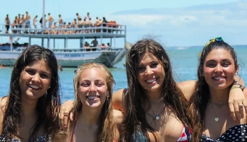 Amigas inseparables. Desde la izquierda, Charo Alvarez Amado, Sofía Duró, Florencia Barrios y Micaela Crino Pacher.