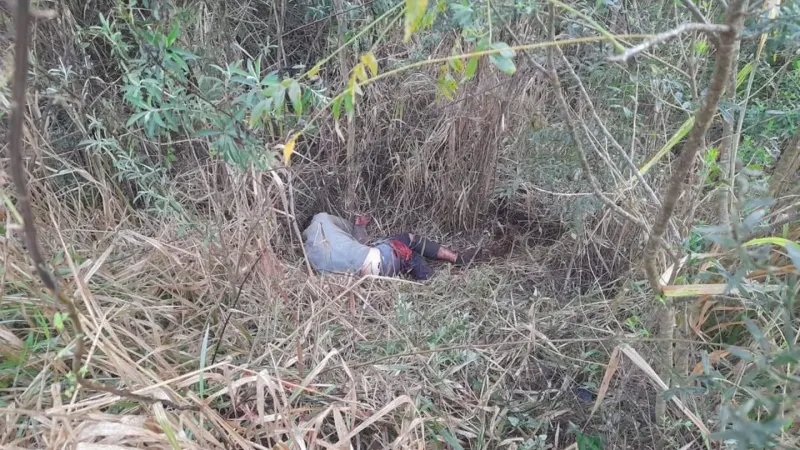 Horror en Misiones: asesinó a puñaladas a su novia en un boliche, intentó escapar y chocó con su moto