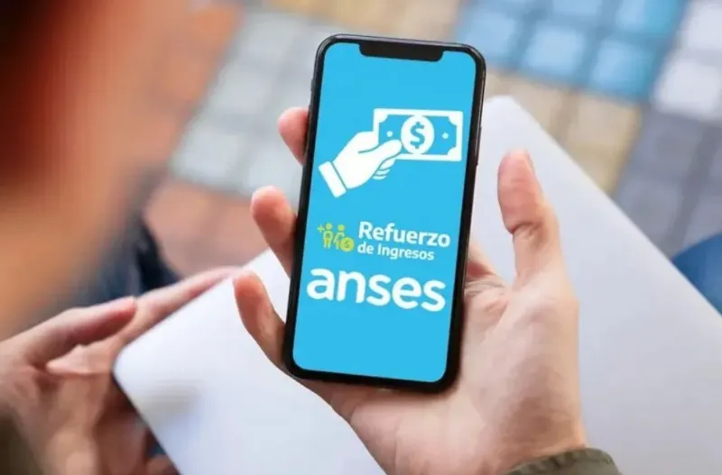 Bono de $7000 de ANSES: quiénes lo cobran y cuándo lo pagan