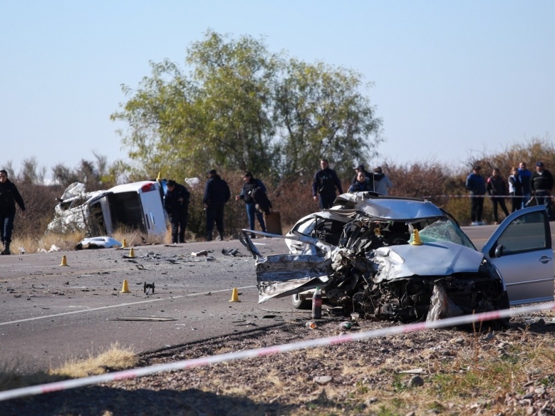 Choque fatal en Maipú: el conductor se encandiló con el sol y provocó una tragedia