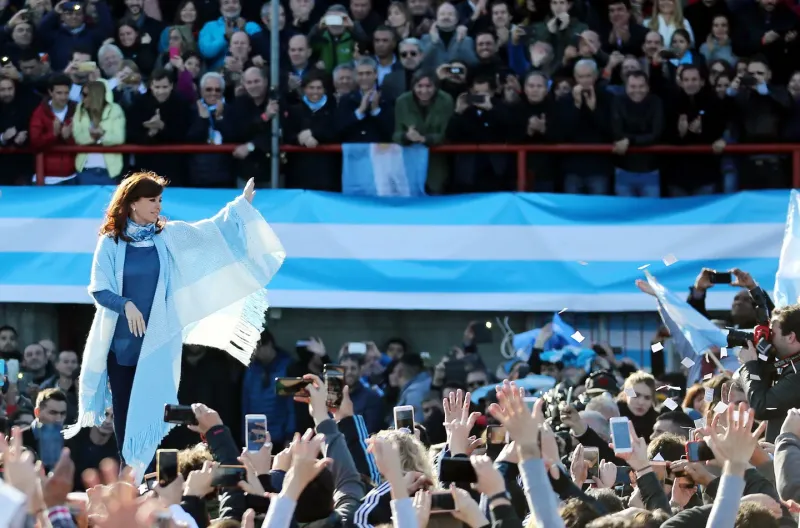 Cristina Kirchner ya piensa en un acto para el 17 de noviembre con el que buscará recuperar la centralidad