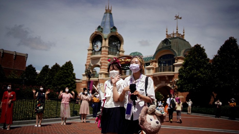 Coronavirus: China cerró el parque Disney de Shanghái y dejó confinados a los visitantes dentro