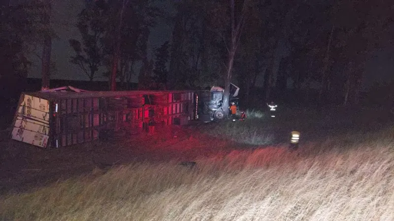 Ruta 3: un muerto en un choque frontal entre un auto y un camión