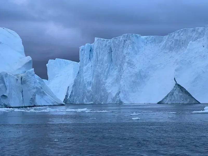 El hielo de Groenlandia alcanza la temperatura más cálida en mil años