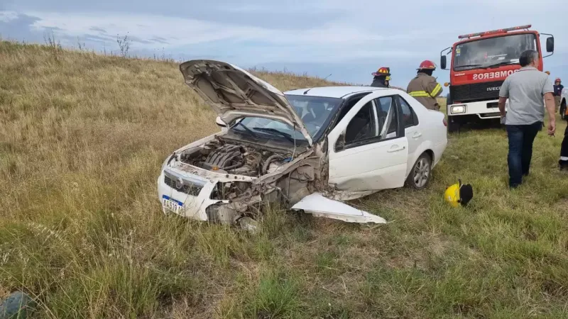 Dos personas heridas tras un choque frontal en la Ruta 3