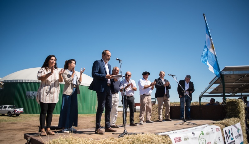 La empresa De Souza Hermanos inauguró BiodeS, su planta de gas metano, productora de energía eléctrica