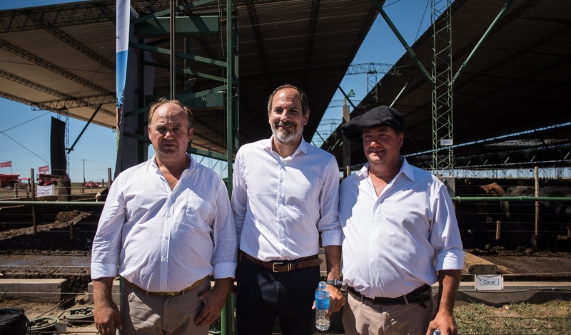 La empresa De Souza Hermanos inauguró BiodeS, su planta de gas metano, productora de energía eléctrica