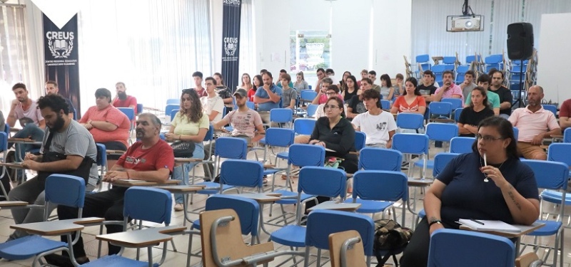Unos 50 alumnos comenzarán a cursar la carrera de Programación de la Universidad Nacional de Lomas de Zamora