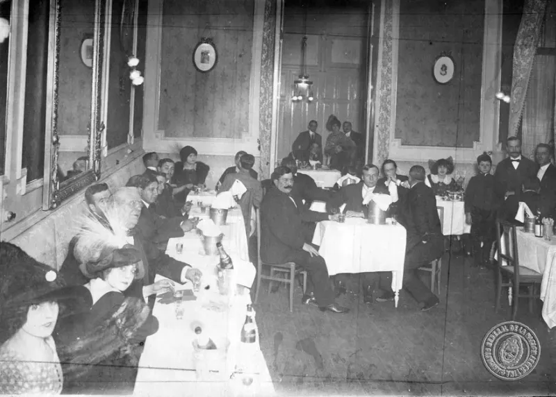 Comida de la colectividad francesa. Junio 1912