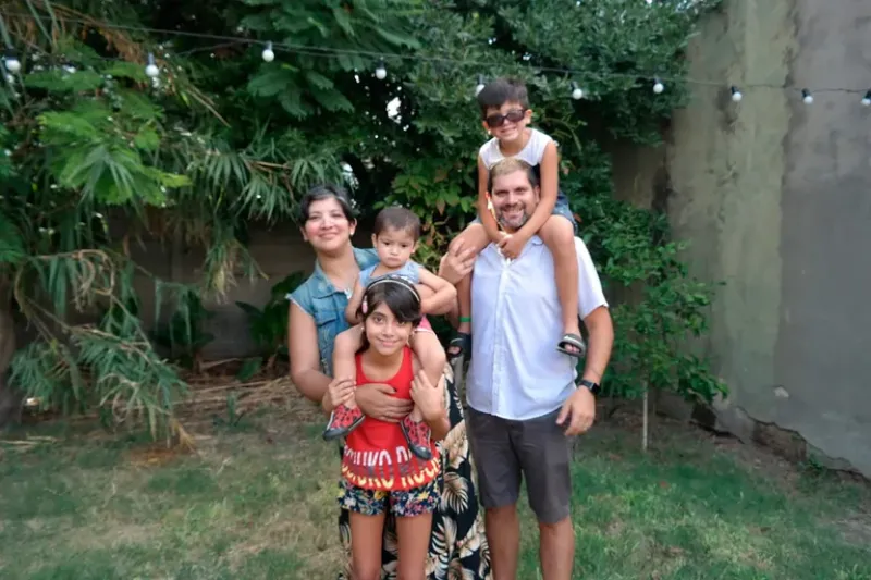 ”Somos una familia trans”, cuentan ellos a Infobae desde Lanús, donde viven