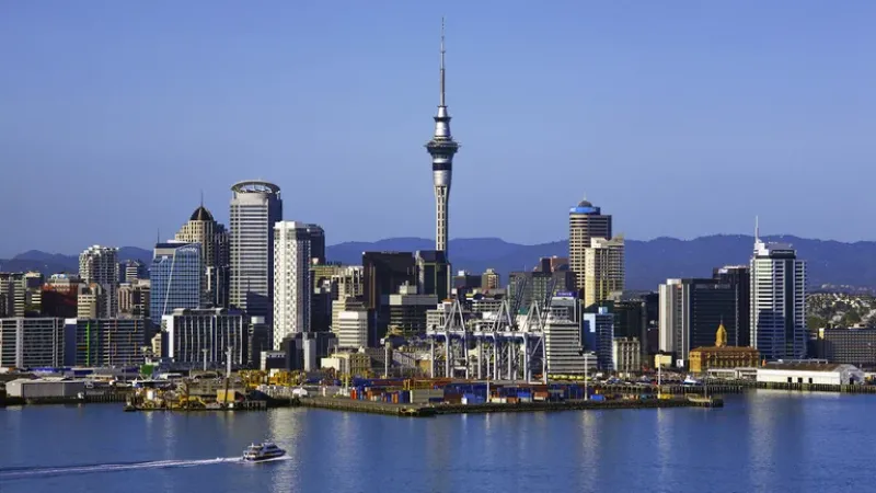 Nueva Zelanda ofrece buenas oportunidades para que jóvenes puedan viajar, trabajar y formarse en el extranjero.