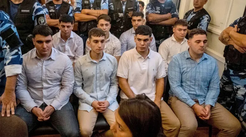 A 40 días de la condena, cómo viven los rugbiers y cuál es el privilegio que no quieren perder en la cárcel