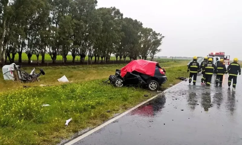 Dos mujeres murieron al chocar en la ruta 35