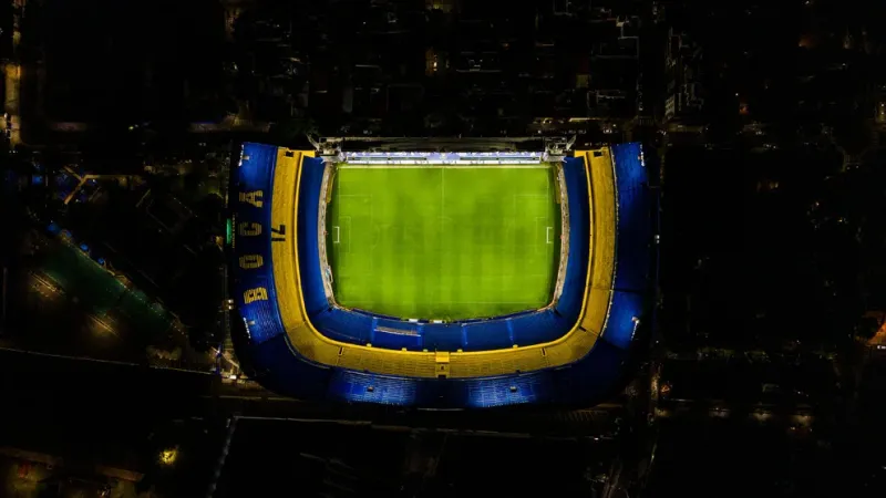 El nuevo estadio quedaría en una plataforma sobre el agua