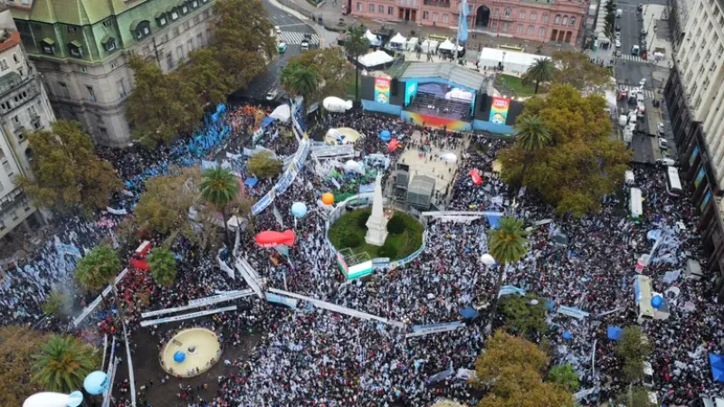 Poca gente durante el acto. El kirchnerismo pierde poder