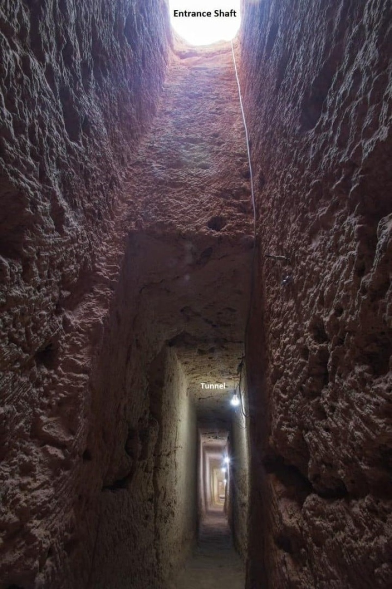 El túnel está excavado 13 metros bajo tierra