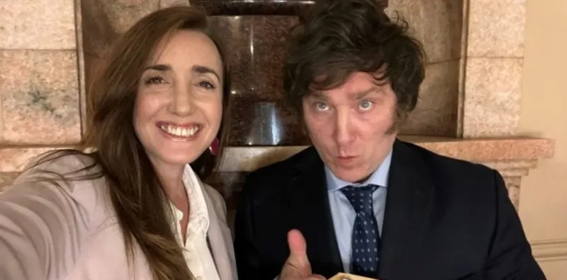 Victoria Villarruel y Javier Milei en el Congreso, antes de retirarse para no votar el Presupuesto, en octubre del año pasado.