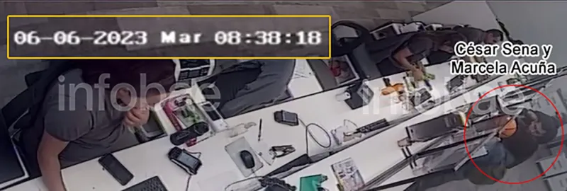 8.38 am abonan la compra en efectivo, en el sector de cajas