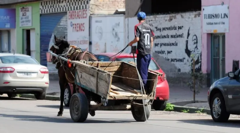 EL CRECIMIENTO DE LA POBREZA PREOCUPA AL GOBIERNO