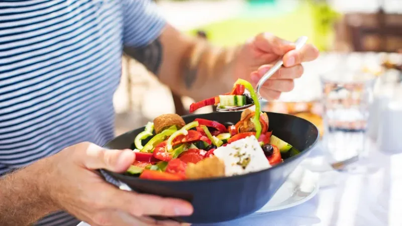  Un modelo de alimentación ya confirmado de que reduce la incidencia de la enfermedad de Alzheimer es la dieta mediterránea: disminuye casi un 25% las probabilidades de padecerla (Gettyimages)