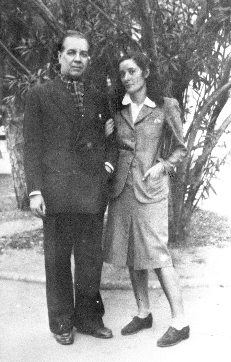 Borges y Estela se conocieron en la casa de Silvina Ocampo y Bioy Casares, en agosto de 1944