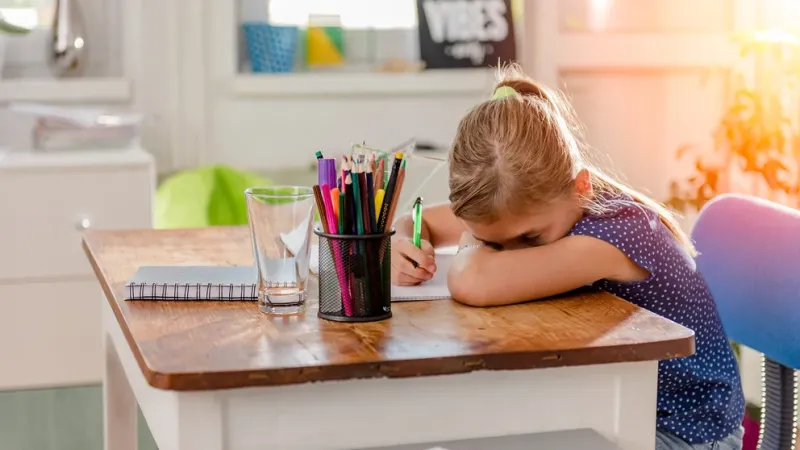  Más que el número que arroja el termómetro debe evaluarse el estado general del niño para consultar al médico (Getty)