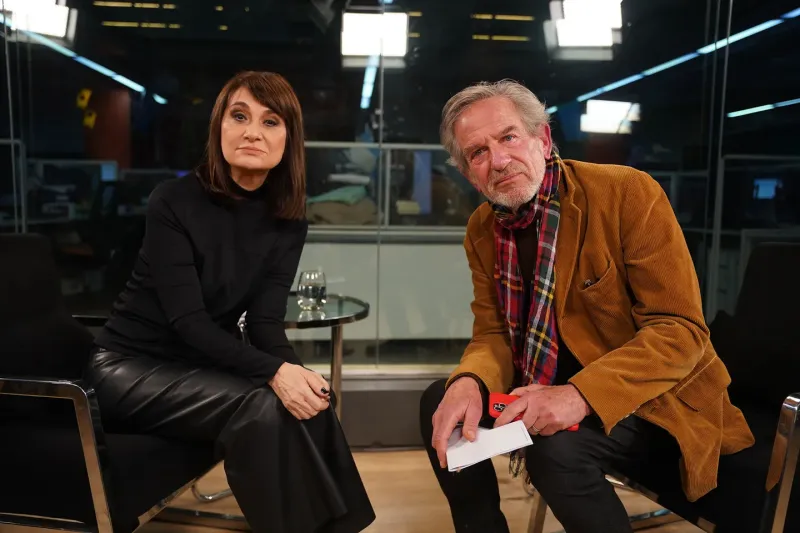 María Laura Santillán y Pablo Alarcón en el estudio de Infobae (Franco Fafasuli)