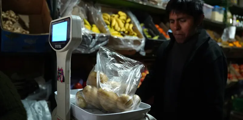 En algunos barrios ya cobran $1.100 el kilo de papa, pero anuncian cuándo bajará