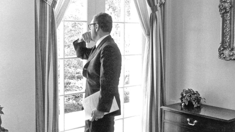 Pensativo, en la Casa Blanca, en septiembre de 1970. Marcó con su estilo medio siglo de política exterior norteamericana (foto White House via CNP/Getty Images)