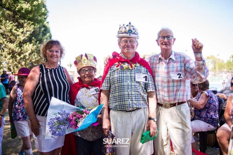 El Consejo y la Comparsa de Personas Mayores ya tienen a su reina y rey 2024