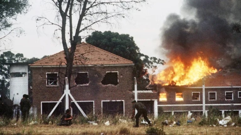 El ataque comenzó el 23 de enero de 1989 y los combates siguieron hasta la mañana del día siguiente