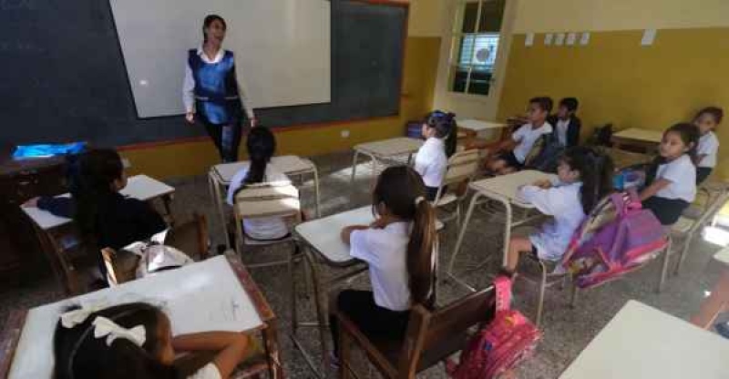 El Gobierno subió 311% el monto por Ayuda Escolar Anual 2024. (Foto: Télam)