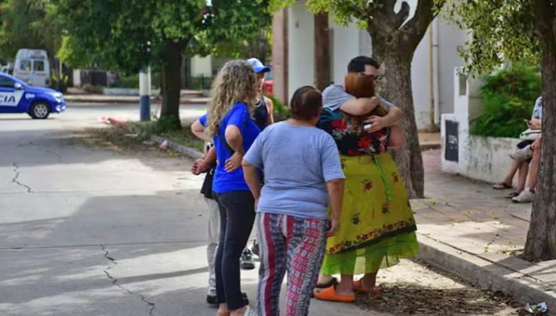 Córdoba: la familia del joven que apareció en un freezer y luego murió denuncia que al menor “lo mataron”