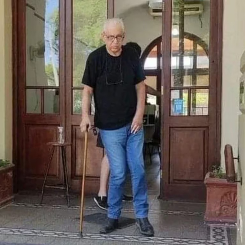  Fernández continúa luchando contra los fantasmas del pasado, esperando una reivindicación por haber peleado mientras cumplía con la ley del servicio militar obligatorio (Foto X)