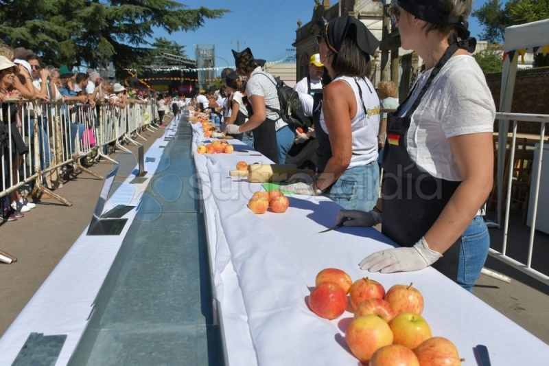 Santa María volvió a romper su récord y tiene el Strudel más largo del país