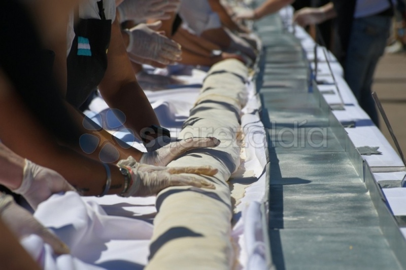 Santa María volvió a romper su récord y tiene el Strudel más largo del país