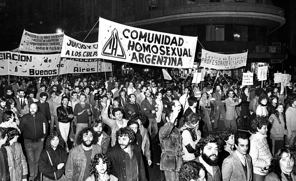 Cómo era ser lesbiana después de la dictadura pero antes del matrimonio igualitario